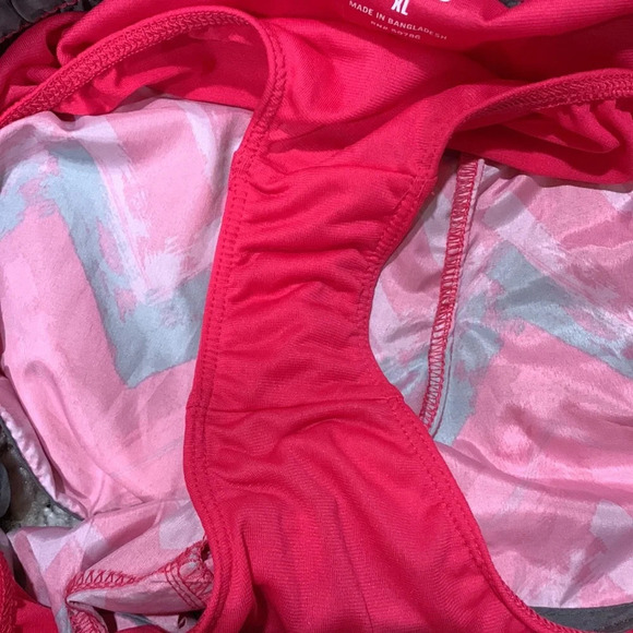 Umbro pink athletic shorts - Picture 6 of 6